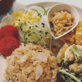 ＊．ｍｅＧ＋°'s cooksnap of when they made 簡単！新玉ねぎと桜海老の和風炊き込みご飯.