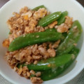 鶏皮坊主's cooksnap of when they made スナップエンドウと卵のマヨネーズ炒め.
