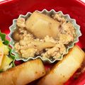 わたさな2016's cooksnap of when they made 里芋としめじの鶏そぼろ煮.