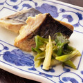 クックG1CG0C☆'s cooksnap of when they made 簡単＊失敗なし♪ 塩サバの酒蒸し.