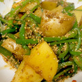 いくぴりん's cooksnap of when they made 簡単☆じゃがいもとピーマンのゴマ和え.