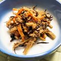 うっち〜☆'s cooksnap of when they made 簡単！ツナとひじき入りきんぴらごぼう.