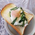 めみたん☆'s cooksnap of when they made 簡単♪旨い！ニラ入り目玉焼きのせトースト.
