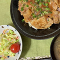 ぐりtoぐら's cooksnap of when they made 焼肉のたれと生姜で簡単豚の生姜焼き.