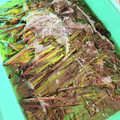 ハチ8コロ8's cooksnap of when they made 簡単！！わらびのアク抜き！.