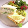 とのチャマ's cooksnap of when they made 簡単カフェ風ワンプレートアボカドの切り方.