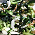しろたんj's cooksnap of when they made わかめときゅうりの和え物＋ちくわ♪.