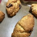 冷蔵庫レスキュー隊's cooksnap of when they made 某カフェ風♪チョコレートチャンクスコーン.