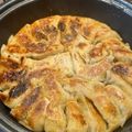 Yokchina's cooksnap of when they made 餃子をカリカリに焼く方法.