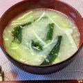 アイリッシュショコラ's cooksnap of when they made キャベツとえのきの味噌汁.