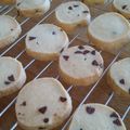 キルロイっち's cooksnap of when they made さくほろ!!簡単お店の味チョコクッキー.