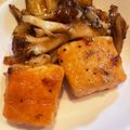 晴れ男の母's cooksnap of when they made 秋鮭と舞茸の甘辛炒め.