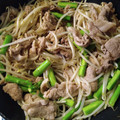 ラフロイグ31年's cooksnap of when they made 激ウマ！ニンニクの芽と豚肉のもやし炒め*.