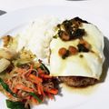 くっくペタ's cooksnap of when they made びっくりドンキー風ハンバーグ.