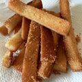hirolovdia's cooksnap of when they made パンの耳で揚げパン風.