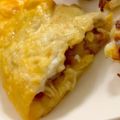 MULA's cooksnap of when they made 余ったカレーで☆チーズ入りオムレツ☆.