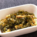 yu_kitchen's cooksnap of when they made すき昆布と油揚げの炒め物.