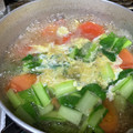 poko2mama's cooksnap of when they made 小松菜とトマトの卵とじスープ♪.