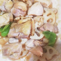ハニイとムサシ's cooksnap of when they made 簡単♪鶏肉と蓮根の黒酢炒め.