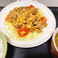 tonmyee's cooksnap of when they made 牛肉とトマトと卵のウスターソース炒め.