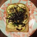 inLondon's cooksnap of when they made ズッキーニのお好み焼き風お手軽和トースト.