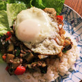 kirinda's cooksnap of when they made 茄子とひき肉のエスニック炒めのっけごはん.