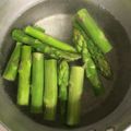 くうandホームズ's cooksnap of when they made アスパラ.