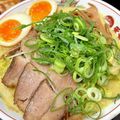 tsuiri0000's cooksnap of when they made 再現度ほぼ完璧天下一品こってりラーメン　.