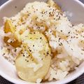 aiwee's cooksnap of when they made 新じゃがバタ炊き込みごはん.