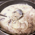 月✳Iris's cooksnap of when they made スイス　豚肉のきのこクリームソース煮込み.