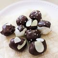 ★ゆむ★'s cooksnap of when they made レンジでチン♪余ったお餅でチョコおかき♡.