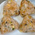 にこちゃんち's cooksnap of when they made キムチと粉チーズのおにぎり.