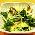 かなりんココりん's cooksnap of when they made 水菜とシメジと薄揚げの煮物.