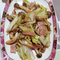 nyangomama's cooksnap of when they made 簡単☆白菜としめじの生姜醤油炒め.