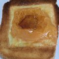 コロナで料理始めた人's cooksnap of when they made パンでチーズトーストinメープルシロップ.