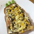 mantacarp's cooksnap of when they made ♡朝食に…舞茸トースト♡.
