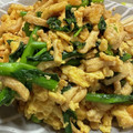 toshio39's cooksnap of when they made 菜の花と油揚げのオイマヨ炒め❀.
