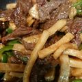 ひでまさママ's cooksnap of when they made 簡単本格☆牛肉チンジャオロースー.