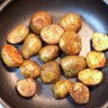 クックFGOSEJ☆'s cooksnap of when they made 新じゃがいものカレー照り焼き.