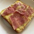 ★ゴンぎつね★'s cooksnap of when they made ベーコンマヨチーズのトースト❤.