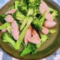 かわゆう1211's cooksnap of when they made ブロッコリーと魚肉ソーセージの味華炒め.