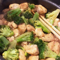 こた66's cooksnap of when they made 簡単♪ささみとブロッコリーのマヨポン炒め.