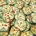 ななみん ママ★★'s cooksnap of when they made ドラえもんかわいいアイスボックスクッキー.