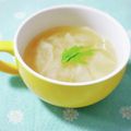 ふうはっちゃん's cooksnap of when they made ランチにもう一品☆たまねぎコンソメスープ.