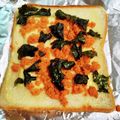 SUNMOONMOM's cooksnap of when they made 鮭フレークのマヨチーズトースト.