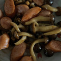 クック766L8K☆'s cooksnap of when they made ✿しめじとウインナーのオイスター炒め✿.