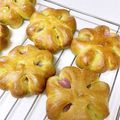 りなゆ母さん's cooksnap of when they made 抹茶あんぱん 四つ葉のクローバー.