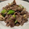 あおちゃんすの部屋's cooksnap of when they made 牛肉とアスパラときのこのオイスター炒め.