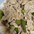 snow012's cooksnap of when they made 簡単♪豚肉とアスパラの塩だれレモン炒め♡.