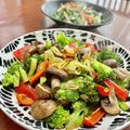 Superlittleboo's cooksnap of when they made にんにくフライのブロッコリーときのこ炒め.